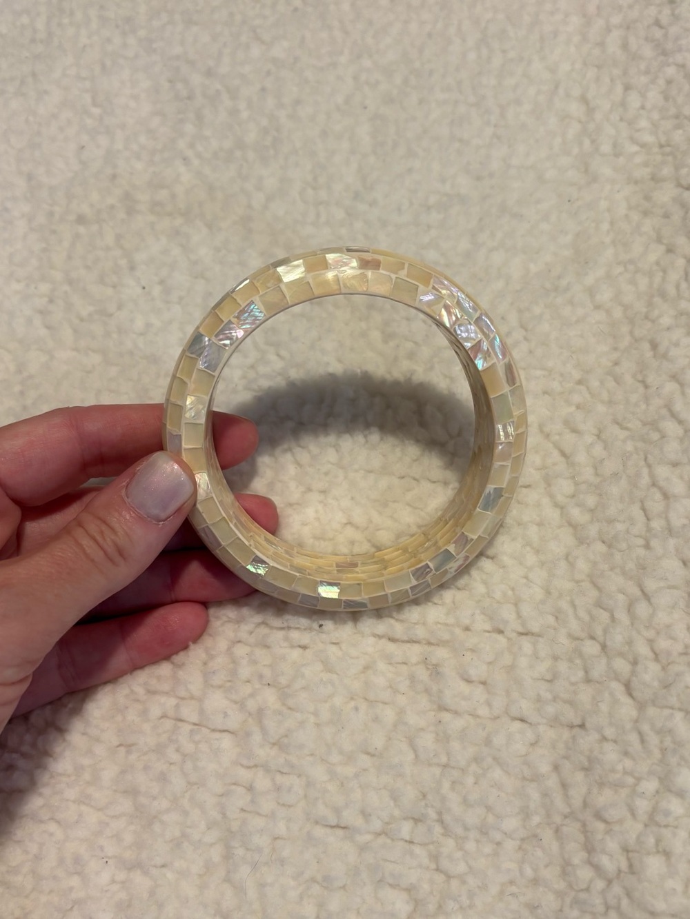 Iridescent Mother-of-Pearl Mosaic Bangle Bracelet - White